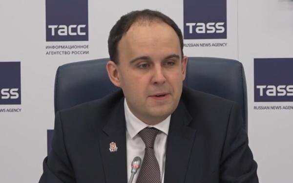 На фо­то: эк­сперт Си­бир­ско­го ин­сти­тута эко­номи­ки рос­та им. П.А. Сто­лыпи­на Ан­тон Пы­жев (Фо­то ComNews)