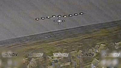    Бойцы 35-й армии группировки войск "Восток" ломают оборону противника в районе Гуляйполя. Видео: "Воин DV"