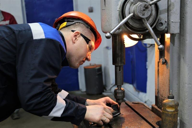    @ ММСК / На конкурсе слесарей-ремонтников