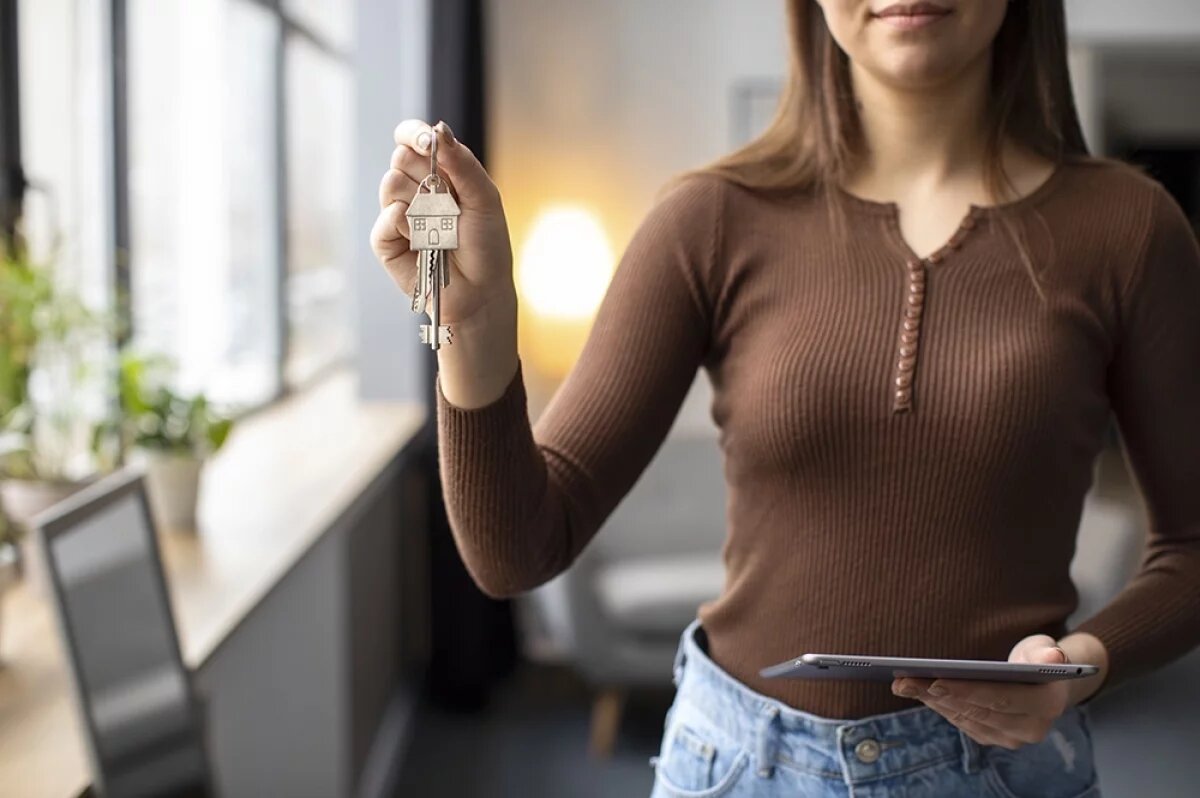    СК России проверит обращение астраханки о нарушении её жилищных прав