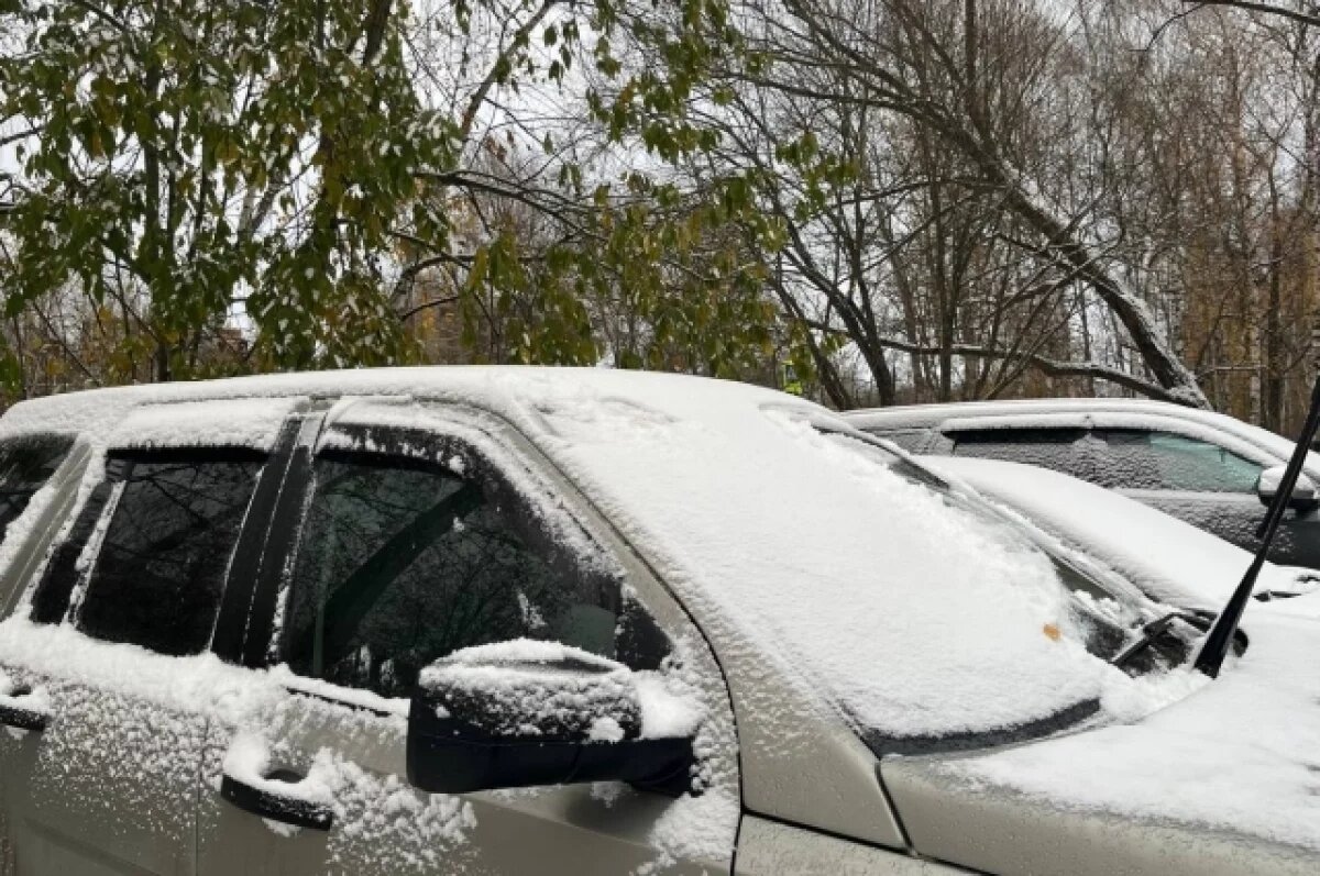    Первый снег привел к 10-балльным пробкам с ДТП в Саратове