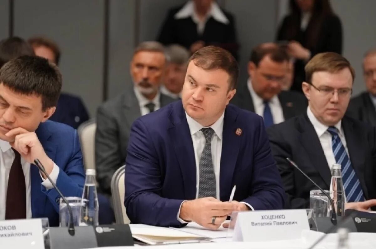    Виталий Хоценко и руководители ведущих омских предприятий приняли участие в бизнес-форуме