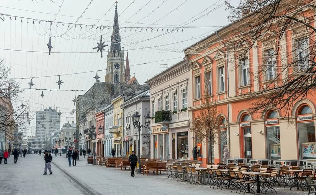    В Европу без визы прямым рейсом: какие туры есть на Новый год