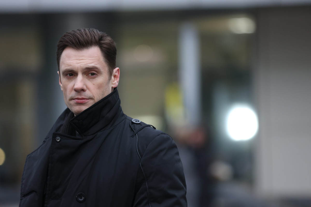 Сериал "Омут" (2025)