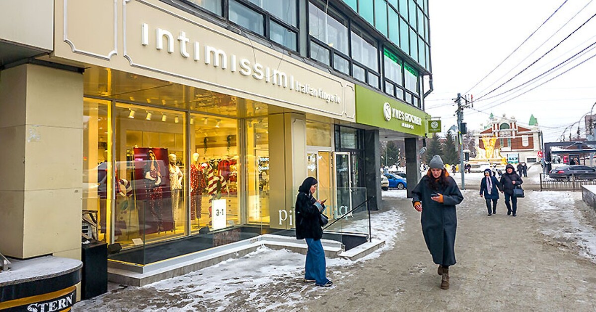 Иностранные слова должны сопровождаться полным аналогом на русском языке, оформленным тем же шрифтом, размером и цветом.