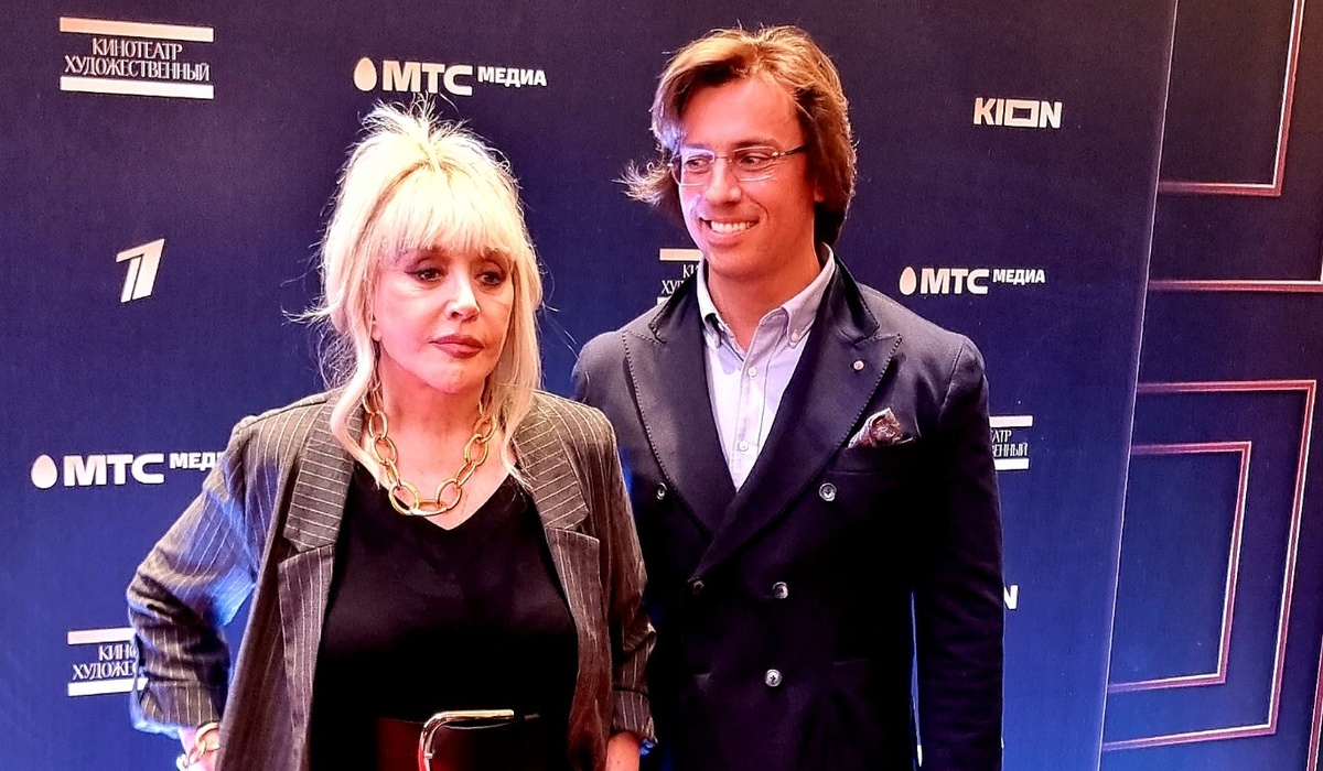    Алла Пугачева и Максим Галкин. Фото: Дни.ру / Феликс Грозданов