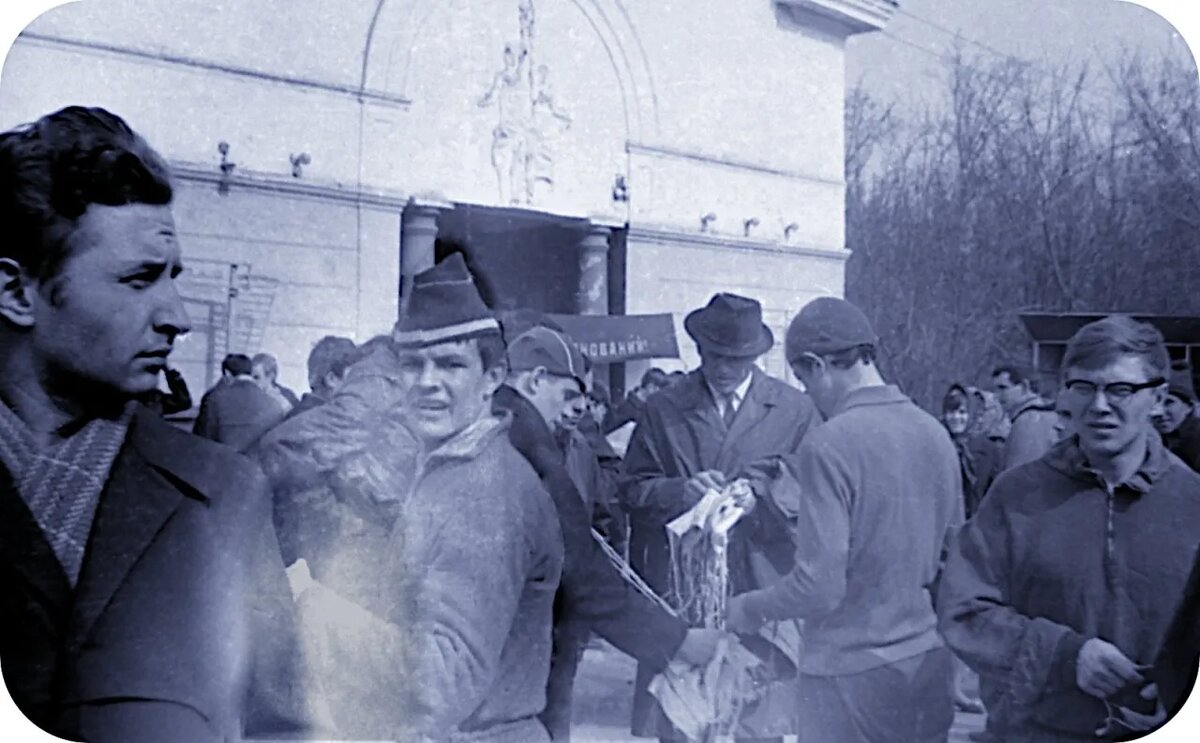                               Кинотеатр "Родина" в 1968 - 1971 гг. Фото: "Старый Курган".