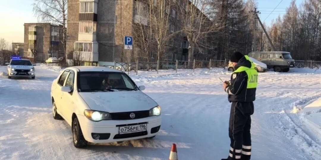 Мальчика сбил водитель иномарки возле школы в Качканаре