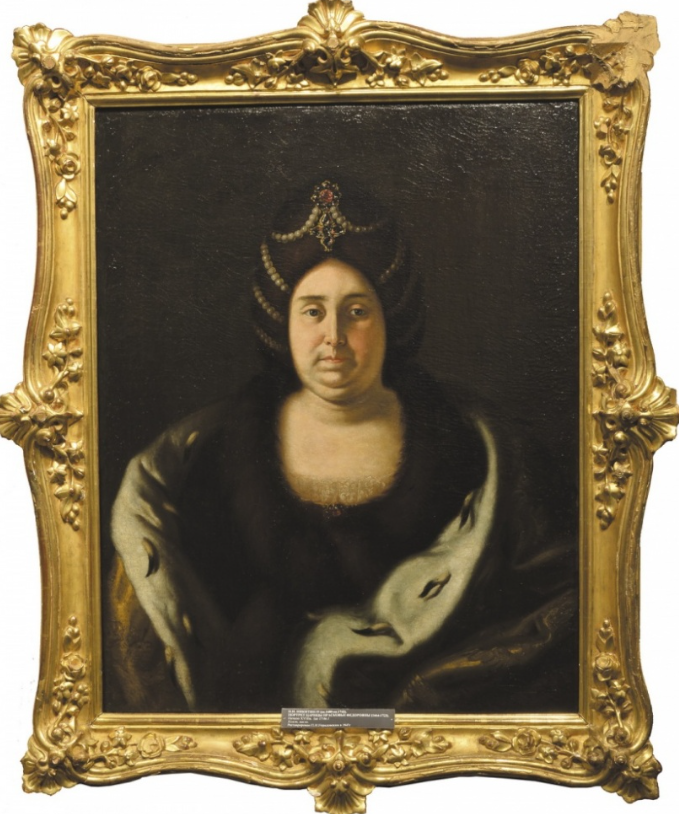 Портрет царицы Прасковьи Федоровны в пожилом возрасте, одетой по новой европейской моде, картина Ивана Никитина, хранится в Троице-Сергиевой лавре