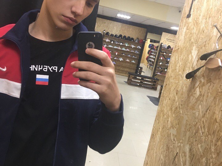 Таинственное исчезновение Влада Бахова: что происходило на самом деле и почему дело до сих пор вызывает вопросы