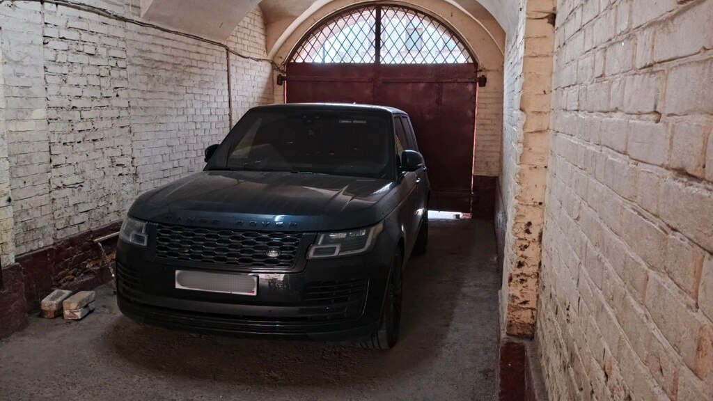    В центре Оренбурга задержали Range Rover в международном розыске Интерпола по запросу Канады