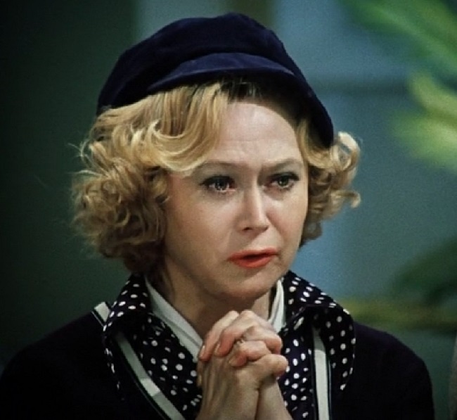 Кадр из фильма «Гараж» (1979). Скриншот.
