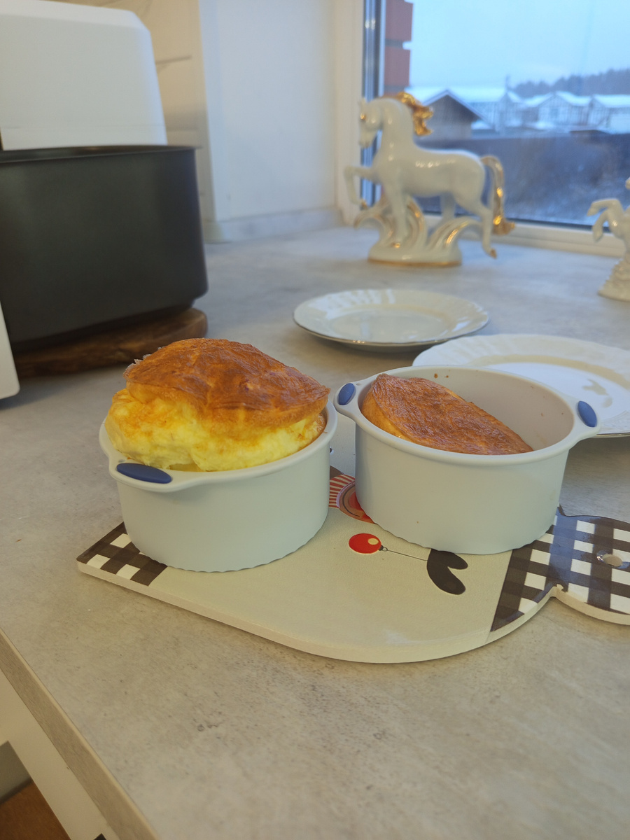 Второй уже осел)))