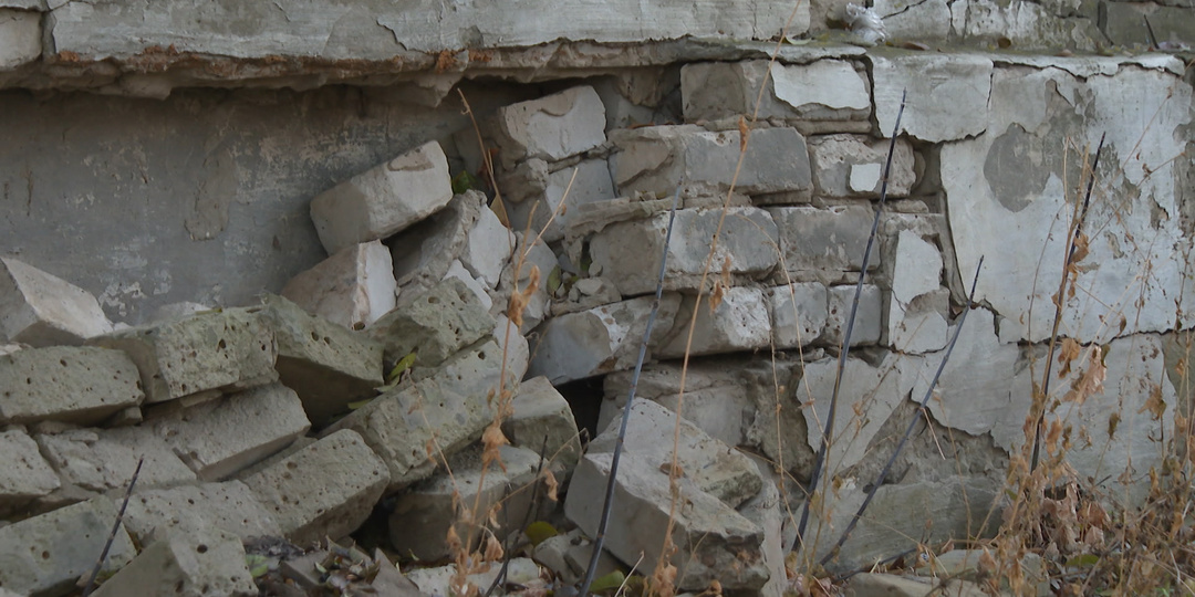 Расселенный дом по улице Саши Чекалина снесут в Волгограде