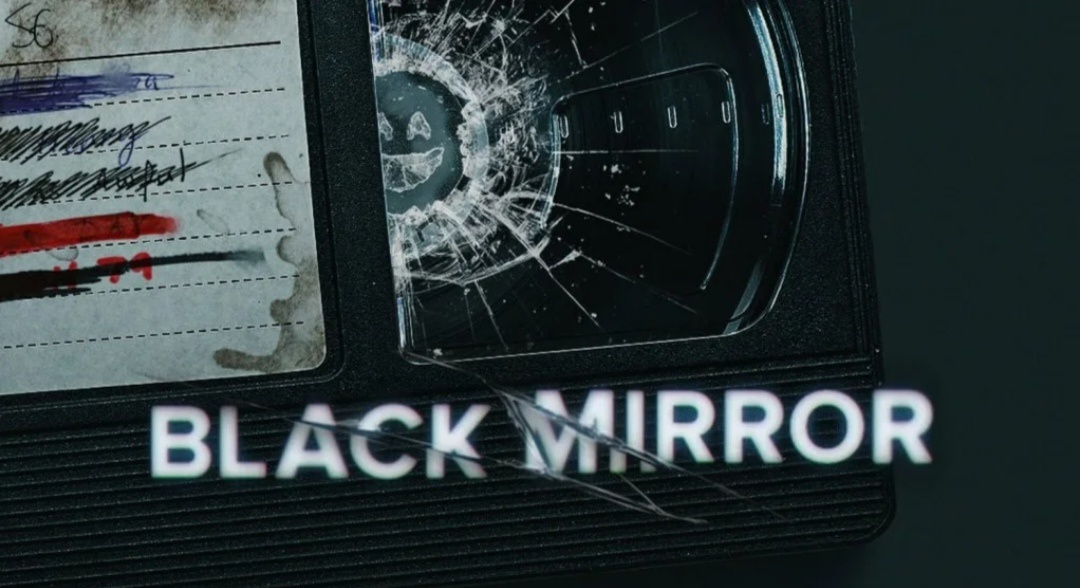 Сериал "Черное зеркало' знаком многим. Посмотрев одну серию 7го сезона, впечатлений хватит мне надолго.