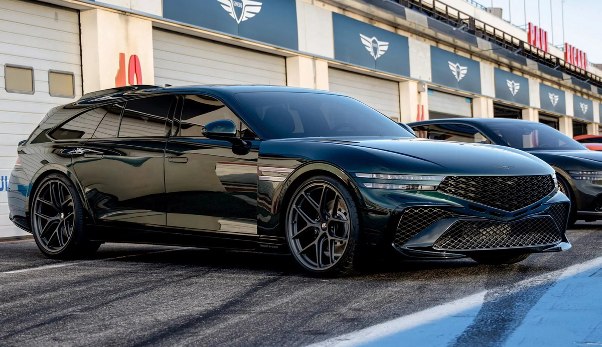 Genesis G90 Magma «Wingback»