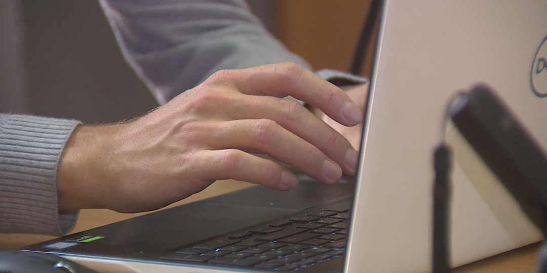 Волгоградцы обсуждают предложение сократить рабочее время до шести часов в день