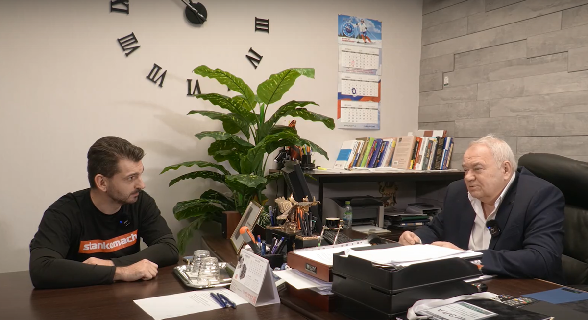 Генеральный директор — Анатолий Истомин