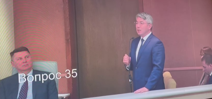 Глава Бурятии в очередной раз доказывает необходимость внесения поправок в закон об охране озера Байкал / Скриншот кадра видеозаписи пленарного заседания Госдумы.