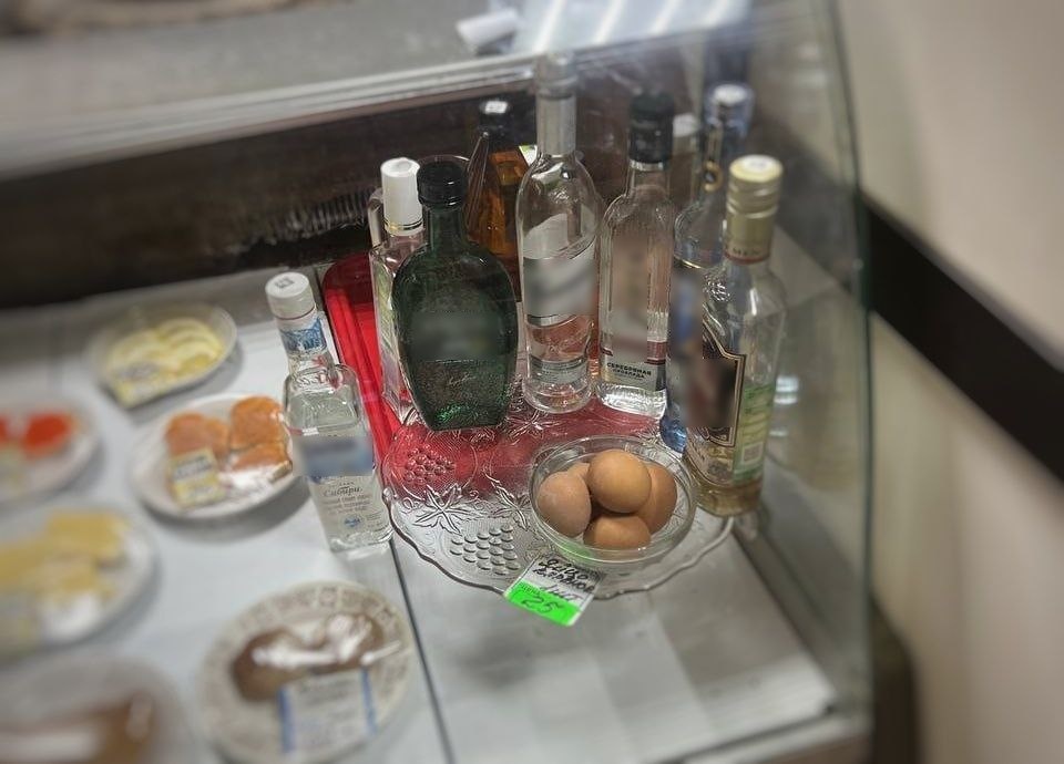    Из незаконного оборота в Нижегородской области изъяли 1100 единиц алкоголя