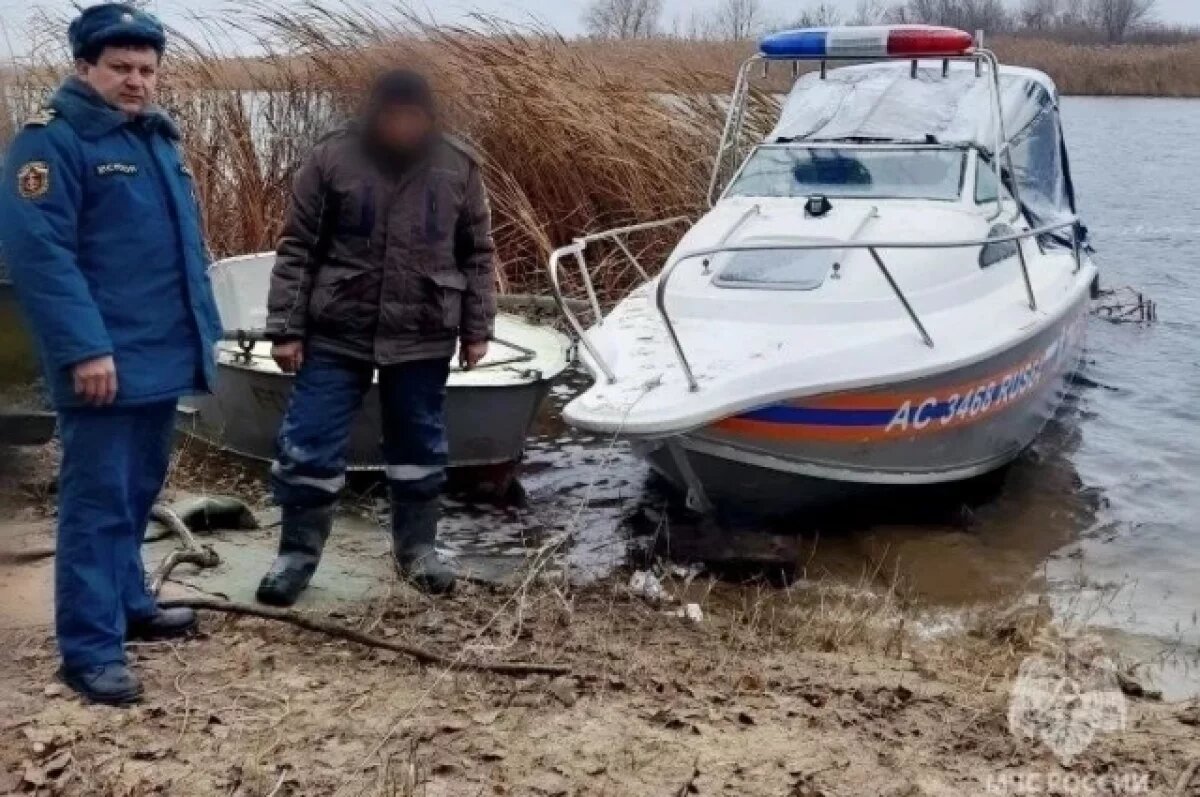    Под Саратовом спасли истощенного рыбака в тумане