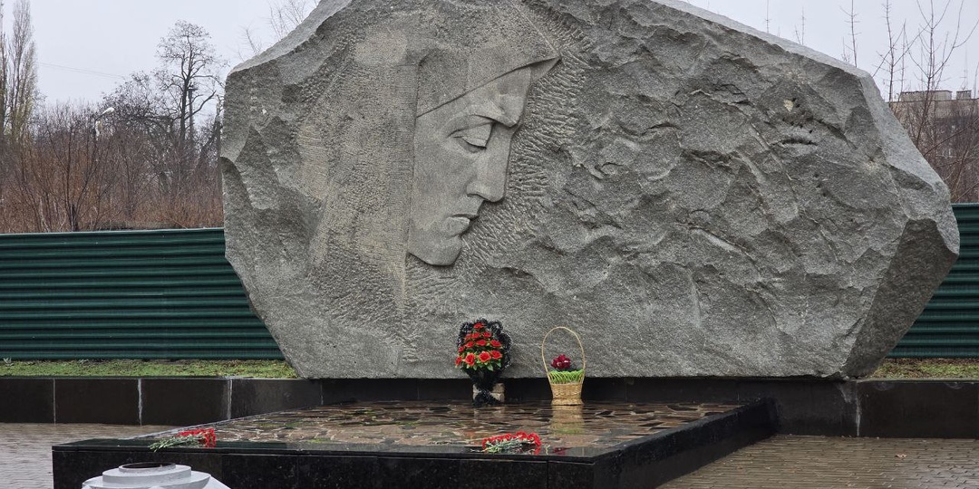 О героях былых времен,Краснодонский музей "Молодая Гвардия"