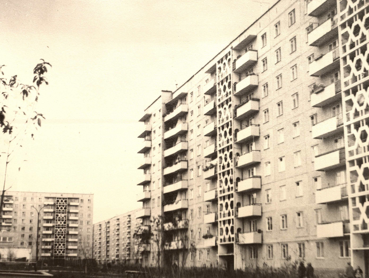 Микрорайон-2 Гальянки. Вид на дома 97 серии. Нижний Тагил. 1980-й год