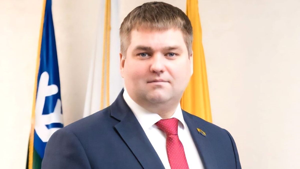    Председатель Думы Сургута поздравил югорчан с 95-летием округа