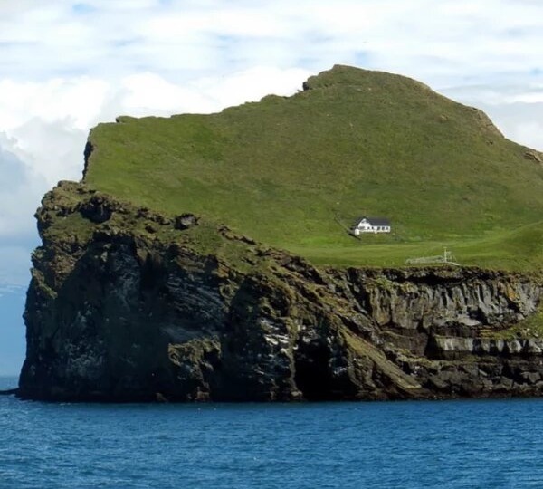 Это может произойти только в странах Скандинавии. Исландия - Идеальное местечко ценителей уединения и тишины