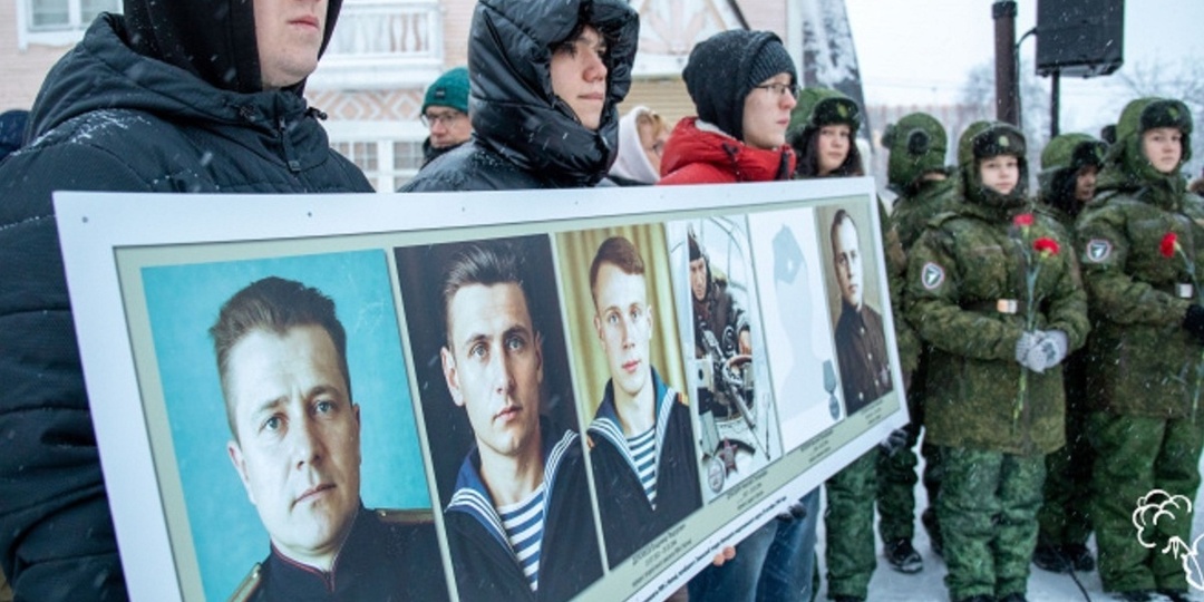 Останки погибших в 1944 году летчиков захоронили в Нарьян-Маре