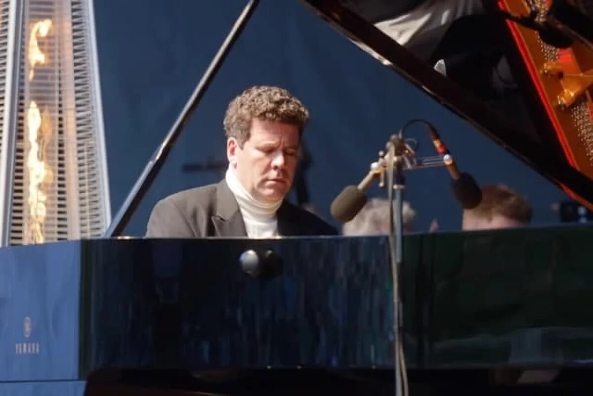    В Салехарде состоялся грандиозный концерт ко Дню округа