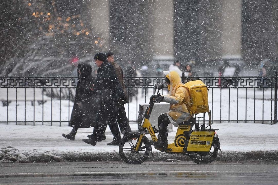    Это позволит бороться против теневой занятости. Алексей БУЛАТОВ