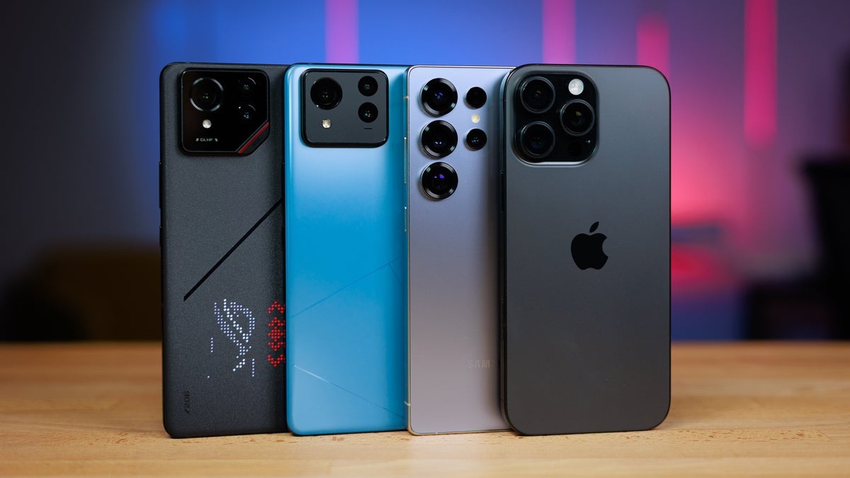    В список титанов производительности входят и классические флагманы, и игровые модели. И даже один субфлагман. Фото: phonearena.com