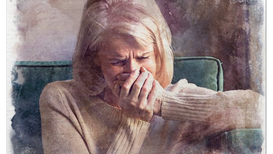 — Мать твою из дома гонят, сынок! А ты на это молча смотришь?!