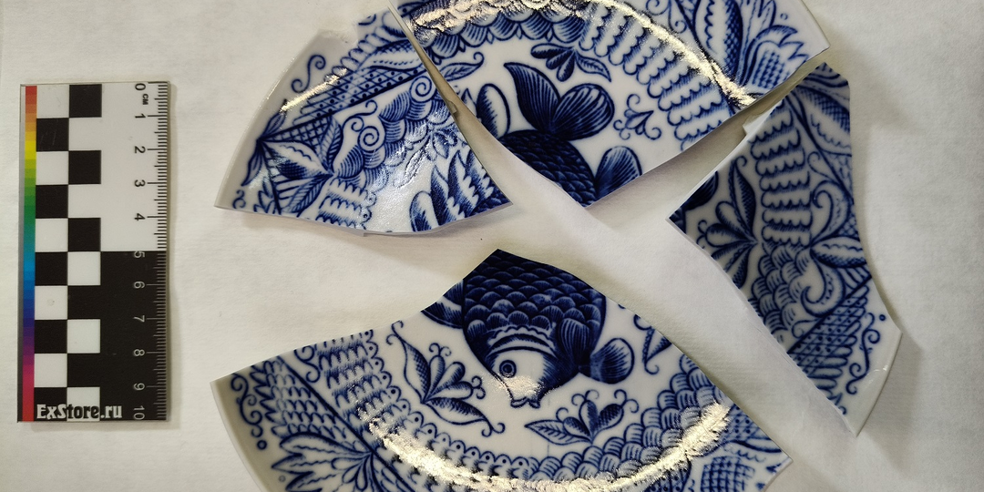 Примем в дар битую посуду!