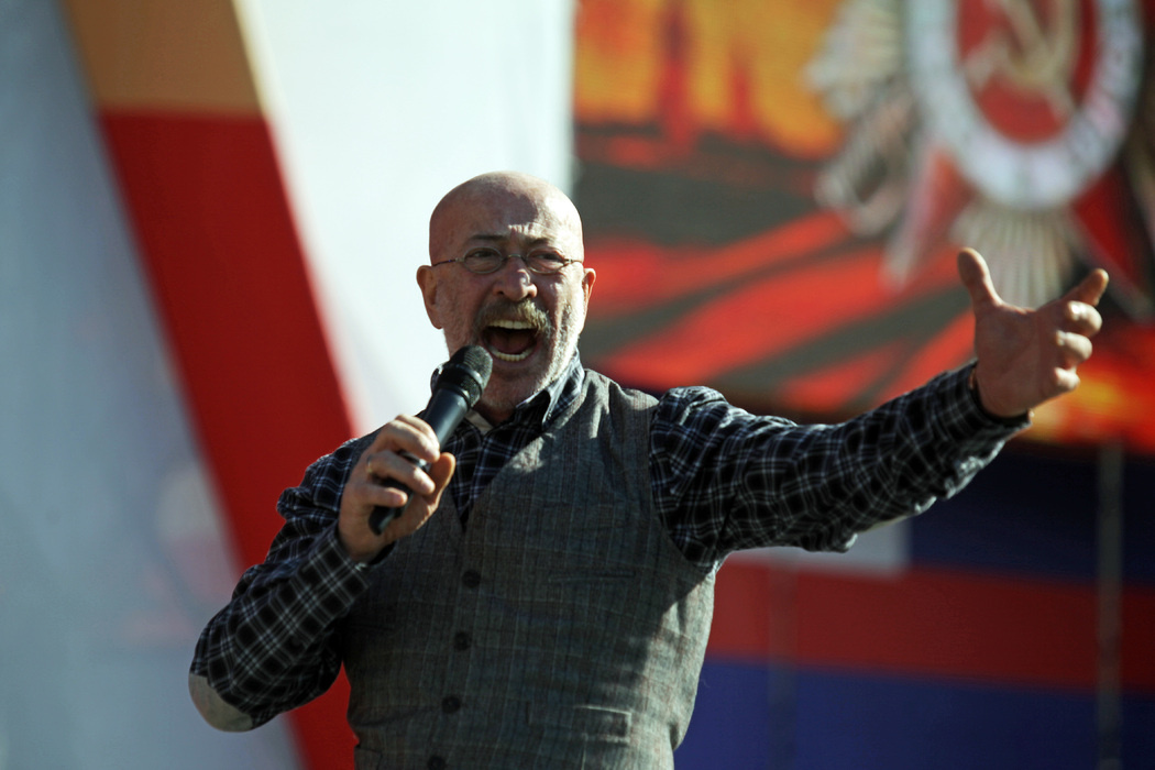    Народный артист РФ Александр Розенбаум. Архивное фото: abn.agency