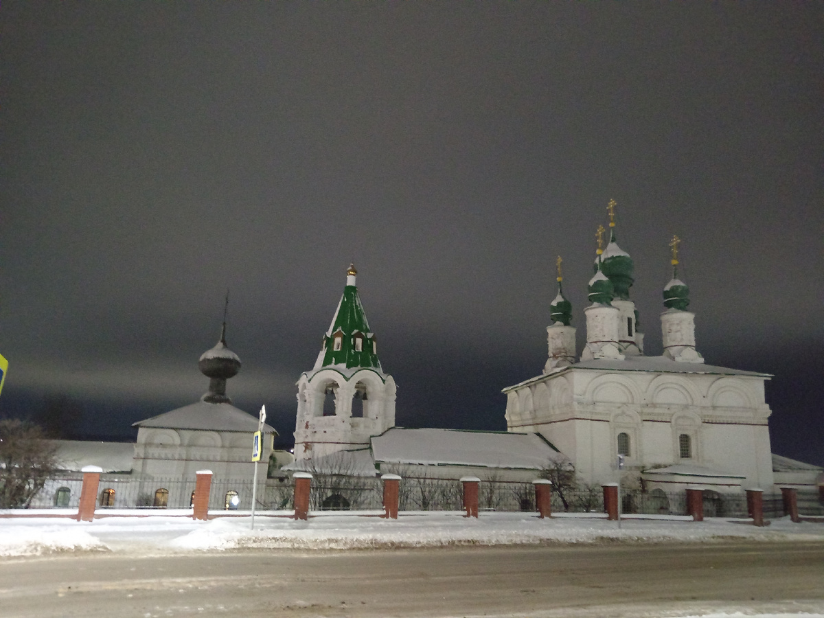 10.12.2025 7:58 Спасо-Преображенская церковь. 