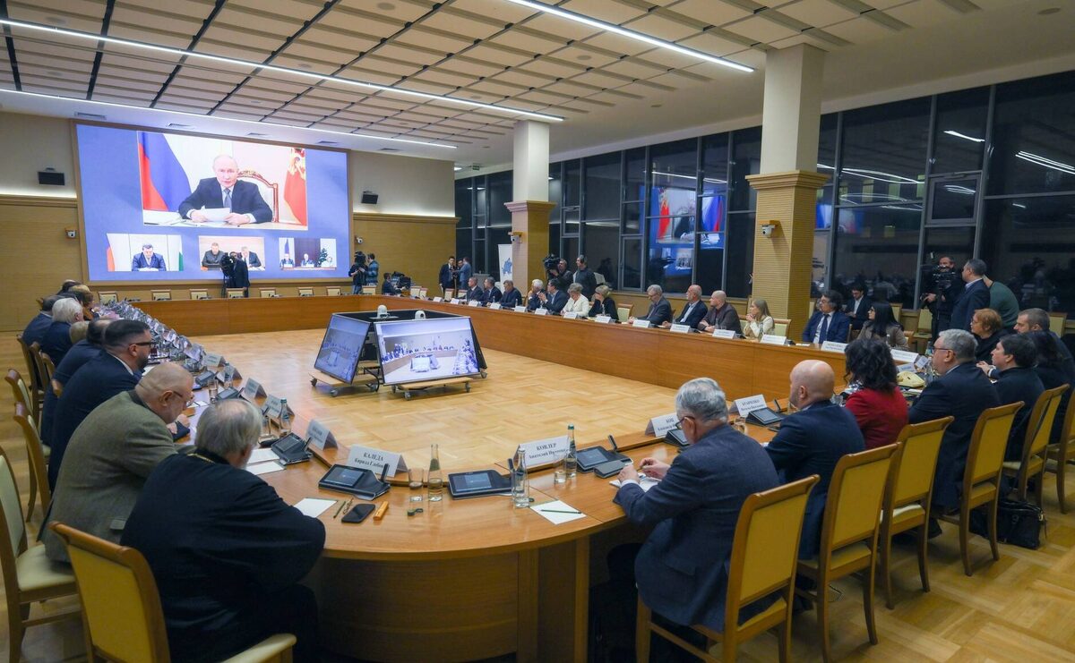 Владимир Путин в формате видеоконференции провел ежегодное заседание Совета по развитию гражданского общества и правам человекаФото: kremlin.ru