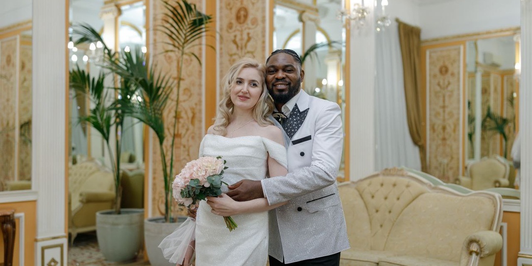 Свадебная фотосессия Елизаветы и Франка во Дворце Бракосочетания №1 от фотографа Сергея Т.(команда Svafo