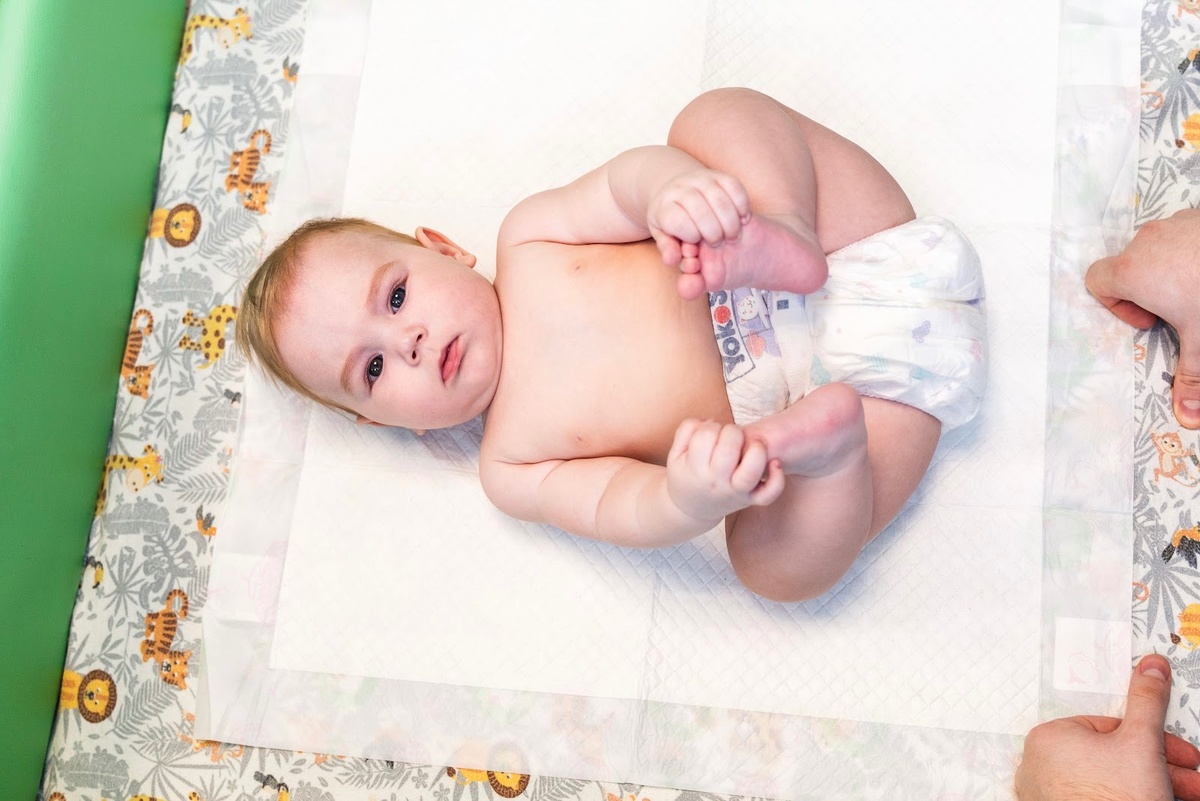 Гипертонус у новорожденных – это повышенное напряжение мышц