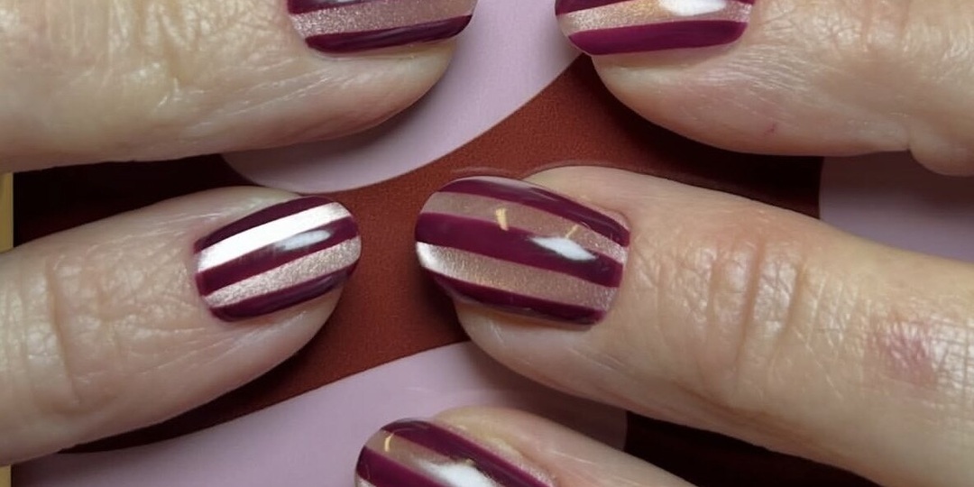 Какой маникюр сделать на Новый год 2026: 12 идей для праздничного настроения