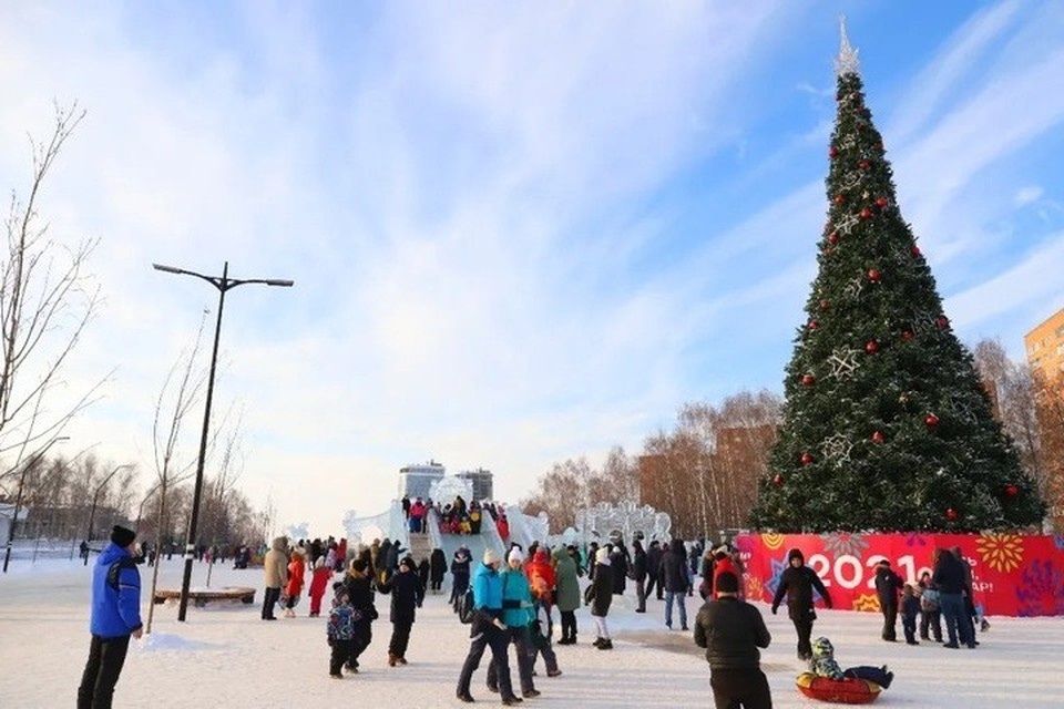    Основные события, конечно, проходят на Центральной площади. Амир Закиров