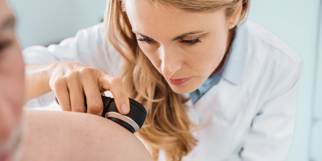 Почему низкие дозы иммунотерапии при меланоме неожиданно дают лучшие результаты