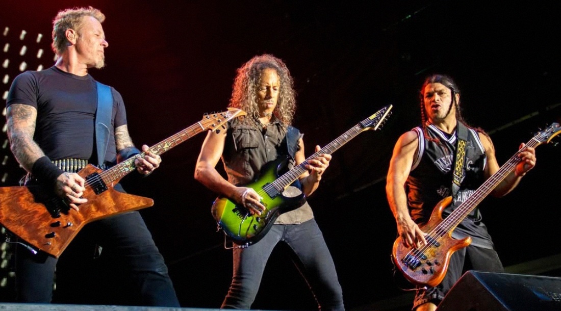     Слева направо: Джеймс Хэтфилд, Кирк Хэмметт и Роберт Трухильо из Metallica / Фото: соцсети Metallica