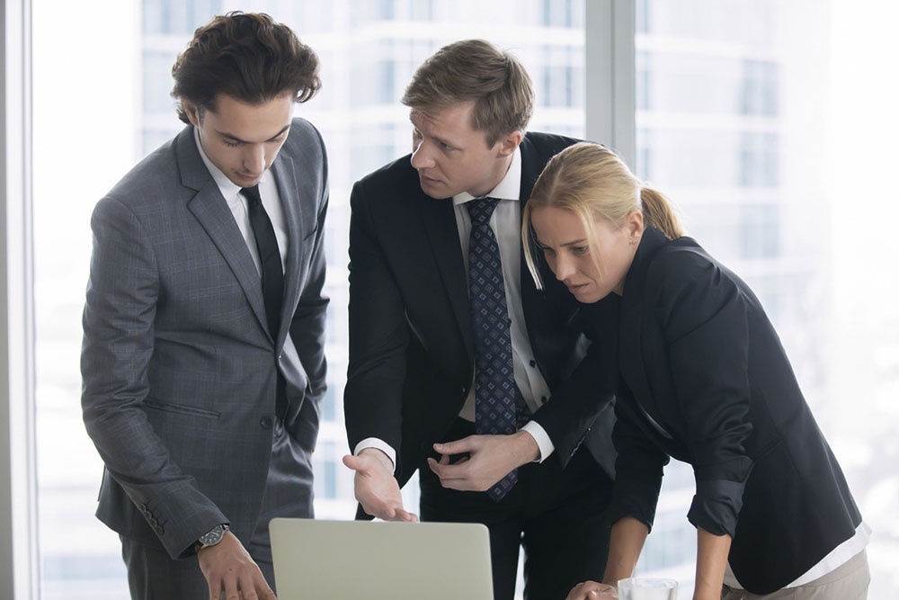    Лидер способен создавать условия для достижения общих целей, направляя команду к успеху даже в условиях неопределенности и изменений. / Фото: iStock