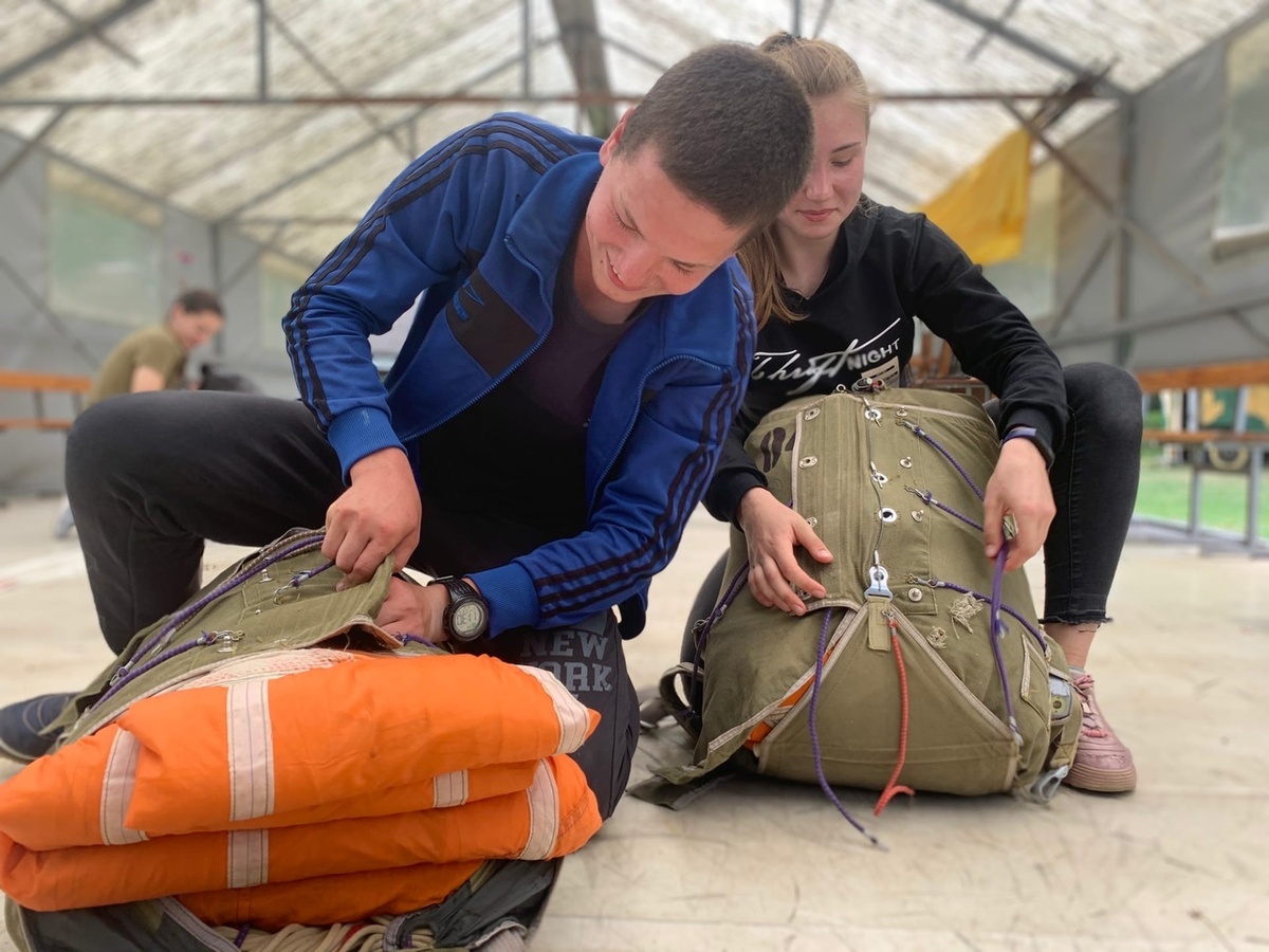 Идет укладка... (фото из открытых источников)