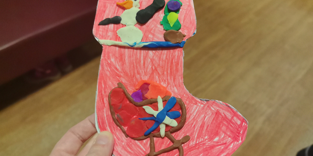 Давно не рассказывала про подготовительное отделение школы искусств.