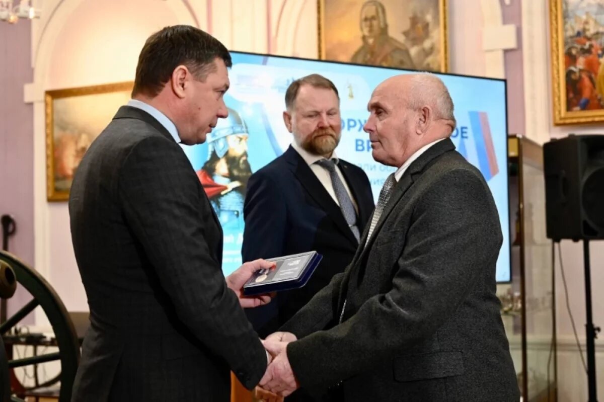    Отличившихся тамбовчан наградили за заслуги перед земляками