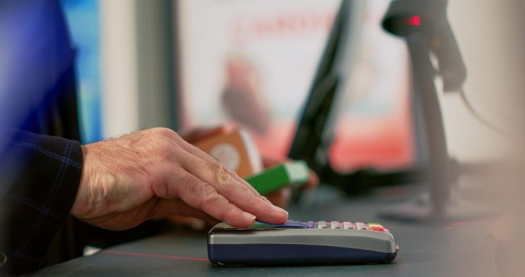 Эксперт: консолидация аптек приведет к росту цен на лекарства