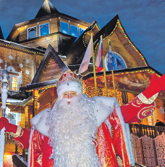 Хозяин терема каждому рад, а друзьям - особенно. Фото: Михаил ФРОЛОВ/kpmedia.ru